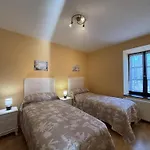 Rustique A Bransat, 4 Pers., Nature Et Detente - Fr-1-489-594 Vakantiehuis Bransat