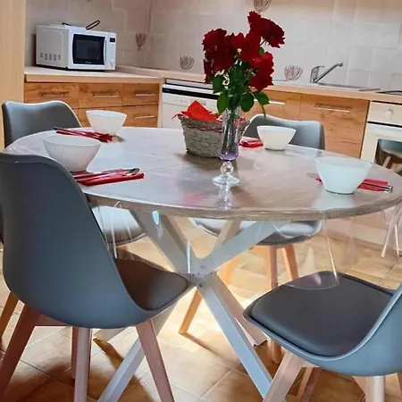 Rustique à Bransat, 4 Pers., Nature Et Détente - Fr-1-489-594 Casa vacanze Verneuil-en-Bourbonnais