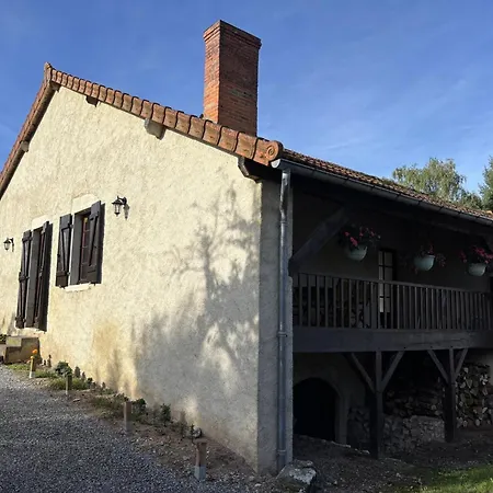 Rustique à Bransat, 4 Pers., Nature Et Détente - Fr-1-489-594 * Verneuil-en-Bourbonnais